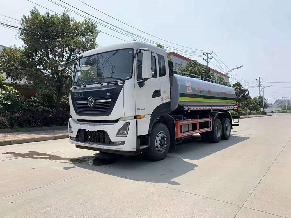 灑水車(chē)與多功能抑塵車(chē)的直接區(qū)別有哪些？